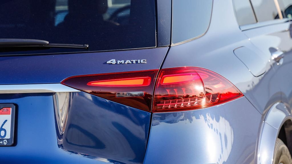 Used 2024 Twilight Blue Metallic Mercedes-Benz GLE 350 image 10