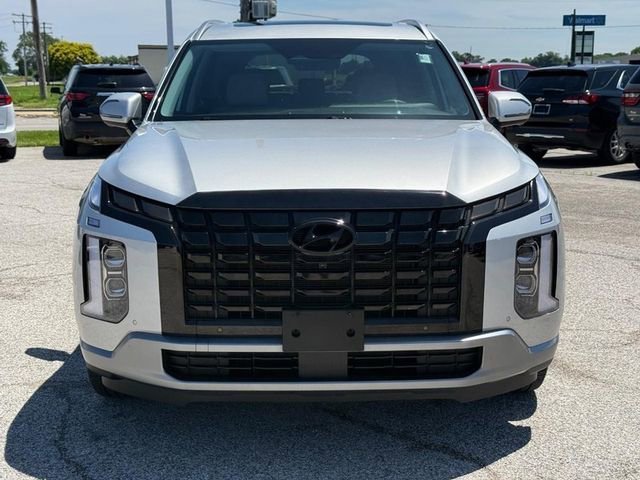 Used 2024 Silver Hyundai SEL image 9