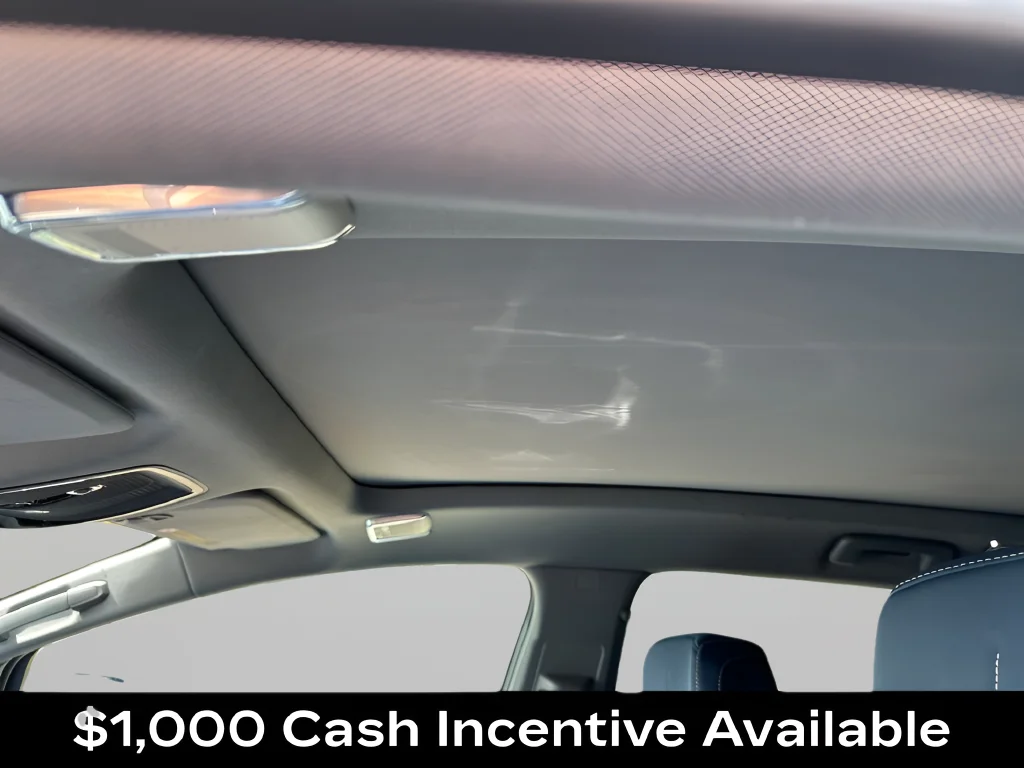 2025 Cadillac OPTIQ Luxury 2 - Photo 27