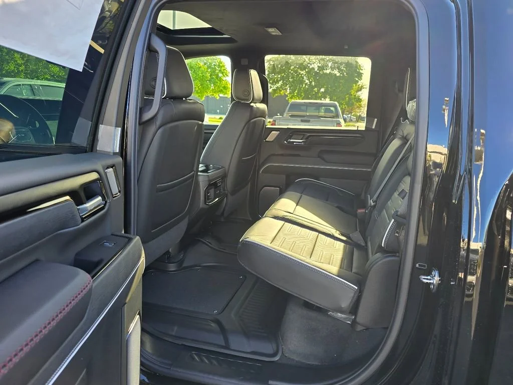 2026 GMC Sierra 2500HD AT4X - Photo 25