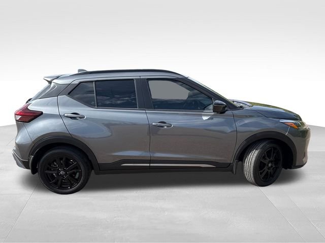 Certified Used 2024 Gray Nissan SR image 9
