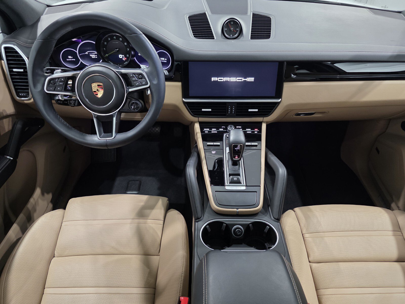 Used 2023 White Porsche Platinum Edition E-Hybrid AWD image 10