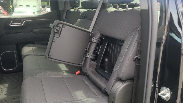 New 2026 Onyx Black GMC Elevation image 21