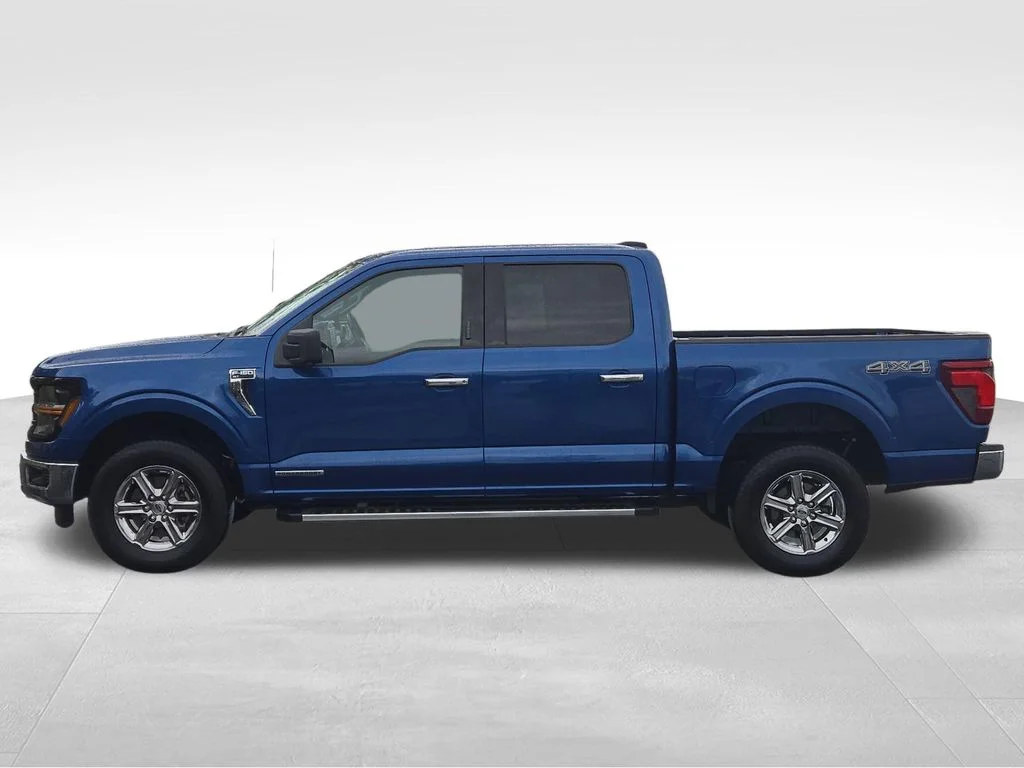 Used 2024 Blue Ford XLT image 14