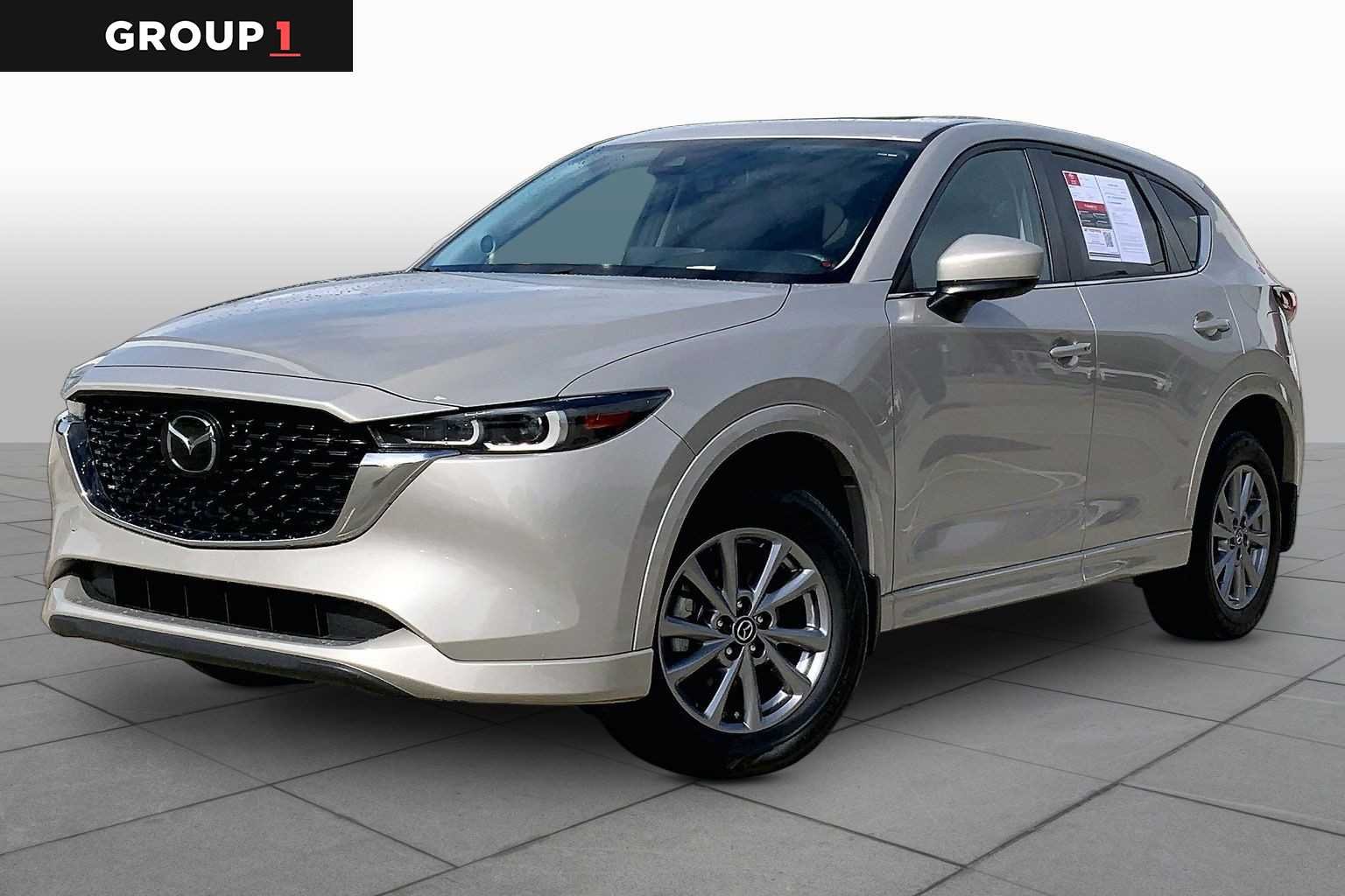 2024 Mazda CX-5 S Preferred package Auto AWD's photo