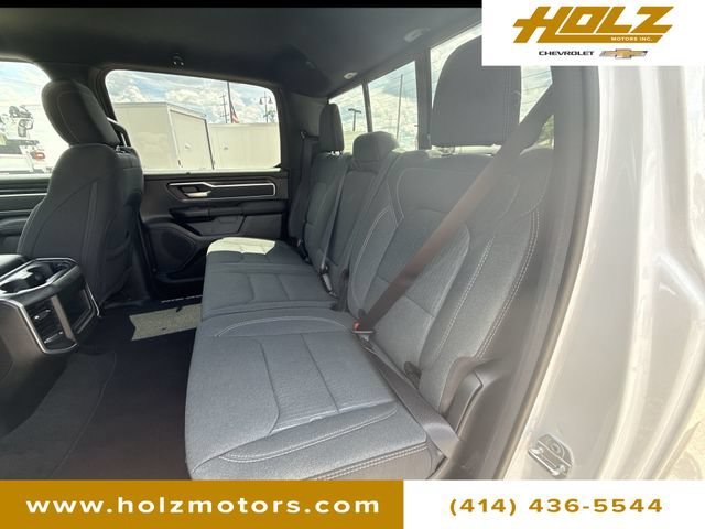 Used 2022 White Ram Big Horn image 25