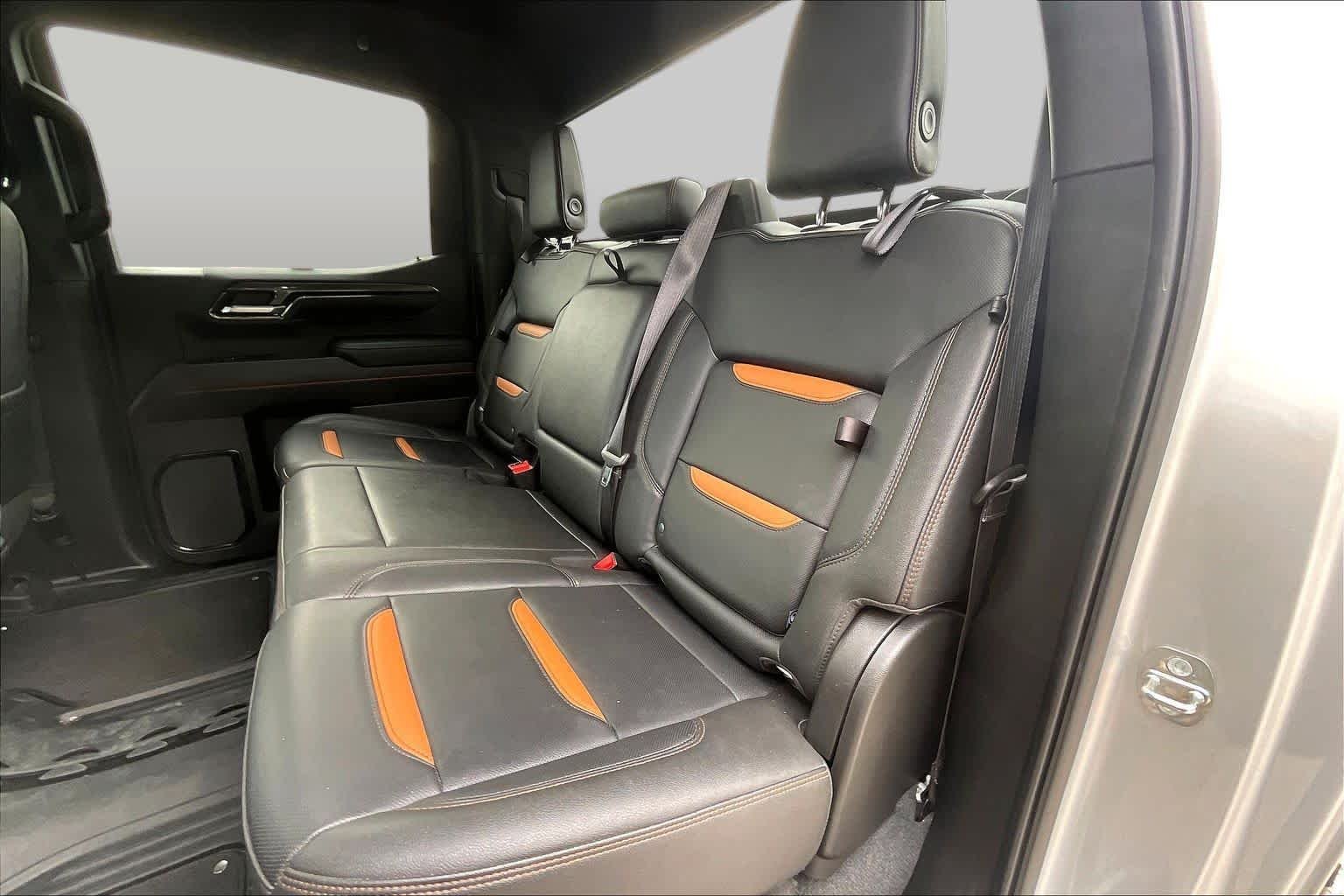 Used 2022 Quicksilver Metallic GMC AT4 image 20