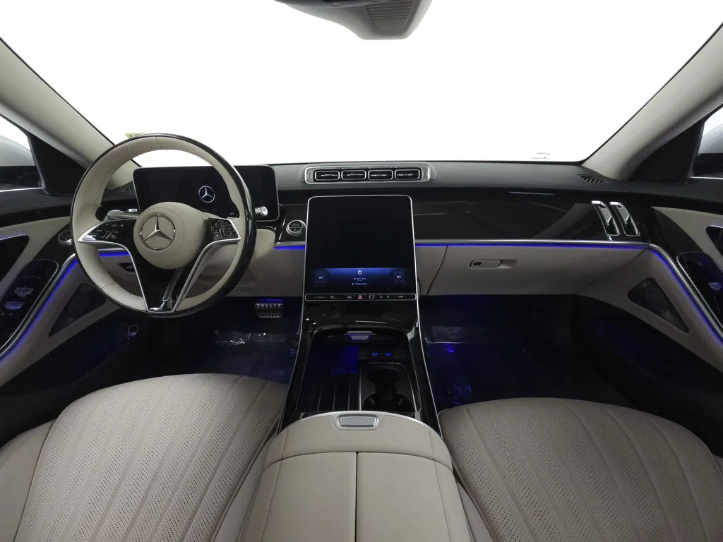 Used 2023 MANUFAKTUR Diamond White Mercedes-Benz S 500 image 28