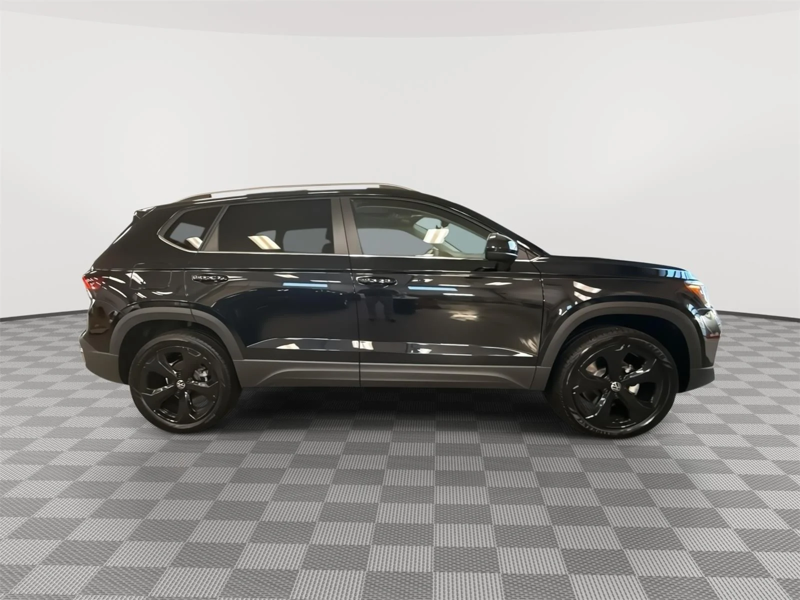 2026 Volkswagen Taos SEL - Photo 4