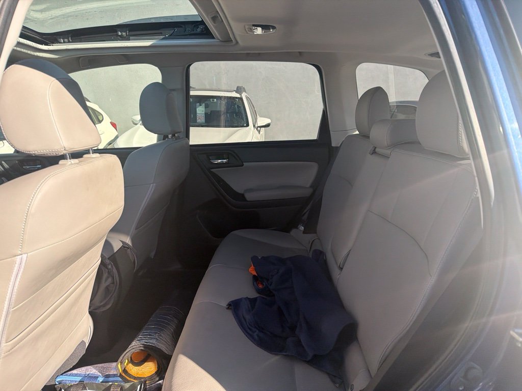 Used 2014 Blue Subaru 2.5i Limited image 13