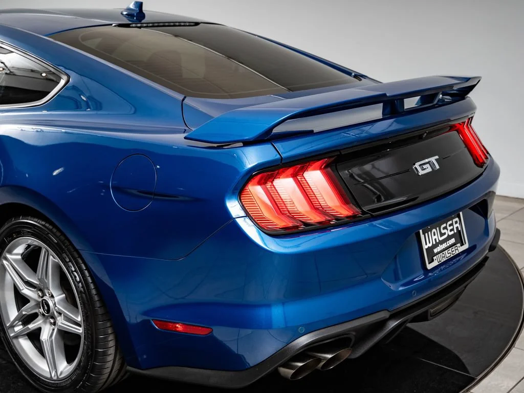 Used 2022 Atlas Blue Metallic Ford GT image 18
