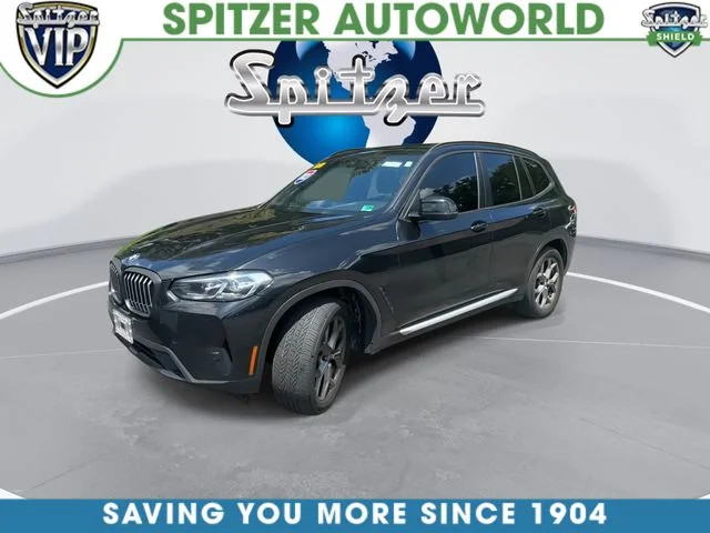 Used 2023 Black BMW xDrive30i image 4