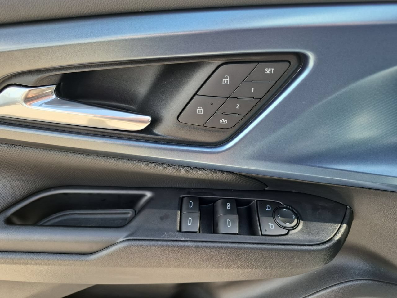 New 2026 Sterling Gray Metallic Chevrolet LT image 21