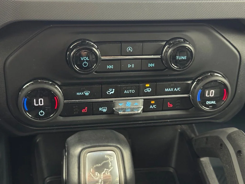 Used 2024 Blue Metallic Ford Big Bend image 27
