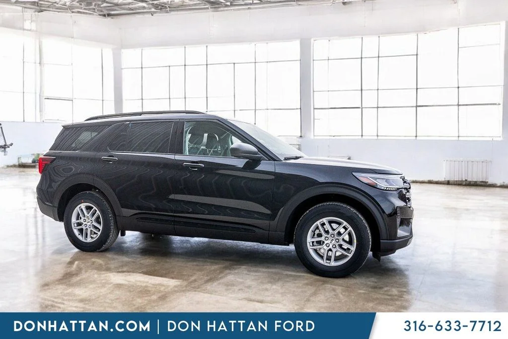 New 2026 Agate Black Metallic Ford Active image 32