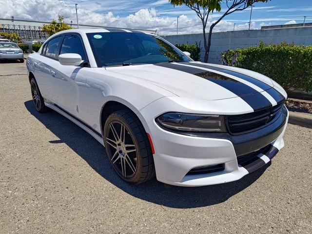 2015 Dodge Charger SXT AWD's photo
