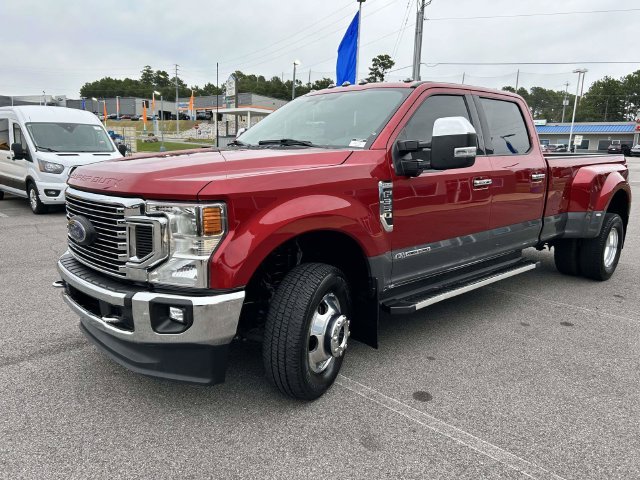 Used 2022 Red Ford Lariat image 11