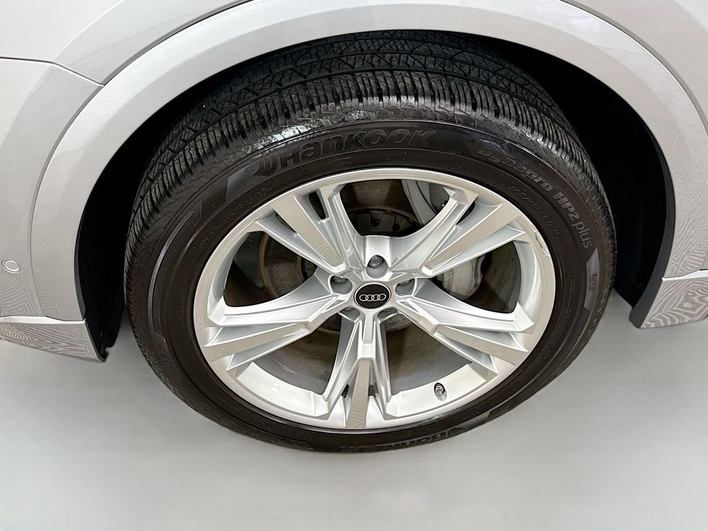 Used 2022 Silver Audi 55 Premium Plus image 31