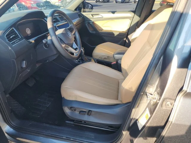 Used 2022 Gray Volkswagen 2.0T SE image 12