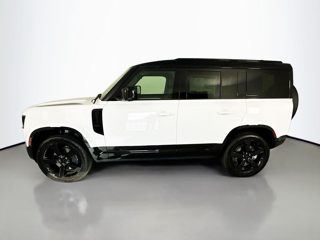 New 2026 Fuji White Land Rover X-Dynamic SE image 2