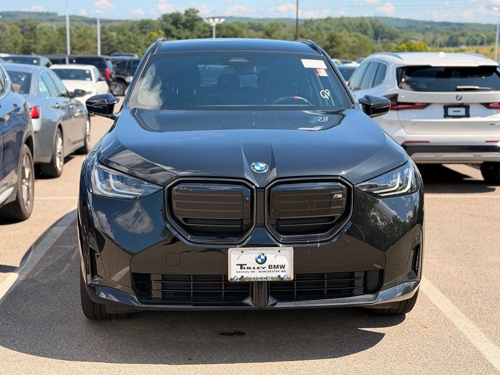 Used 2026 Black Sapphire Metallic BMW M50 xDrive image 2