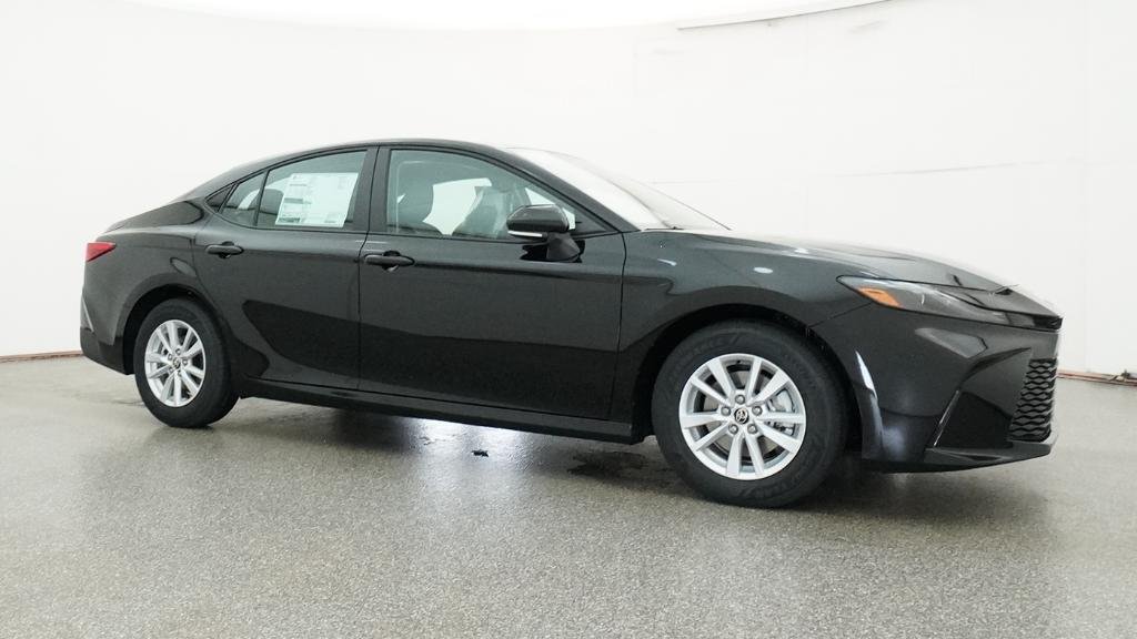 New 2026 Midnight Black Metallic Toyota LE image 21