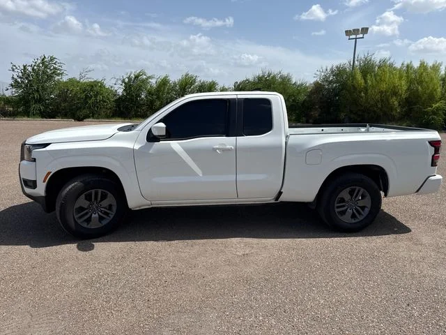 Used 2025 White Nissan SV image 4