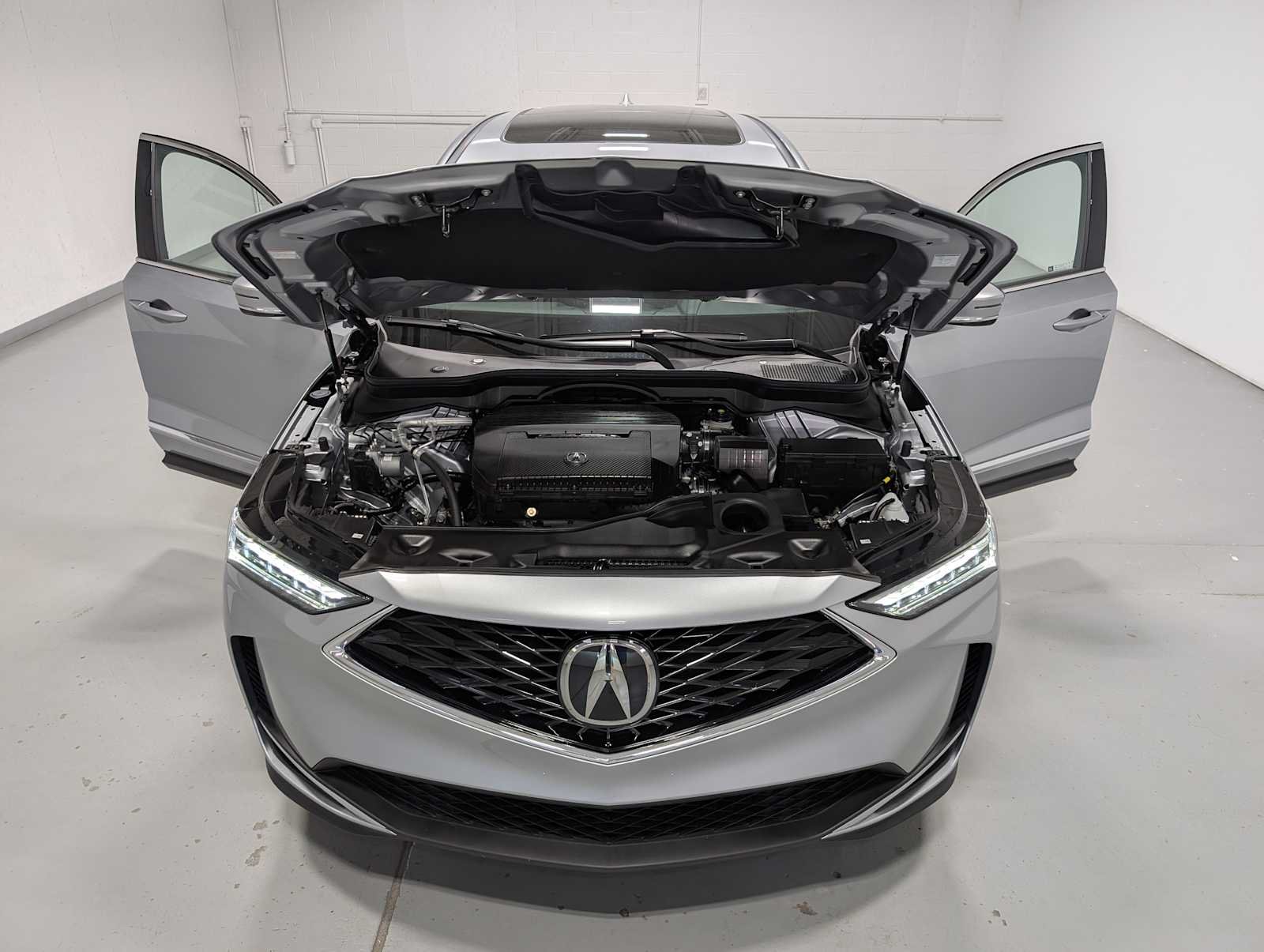 New 2026 Solar Silver Metallic Acura  image 11