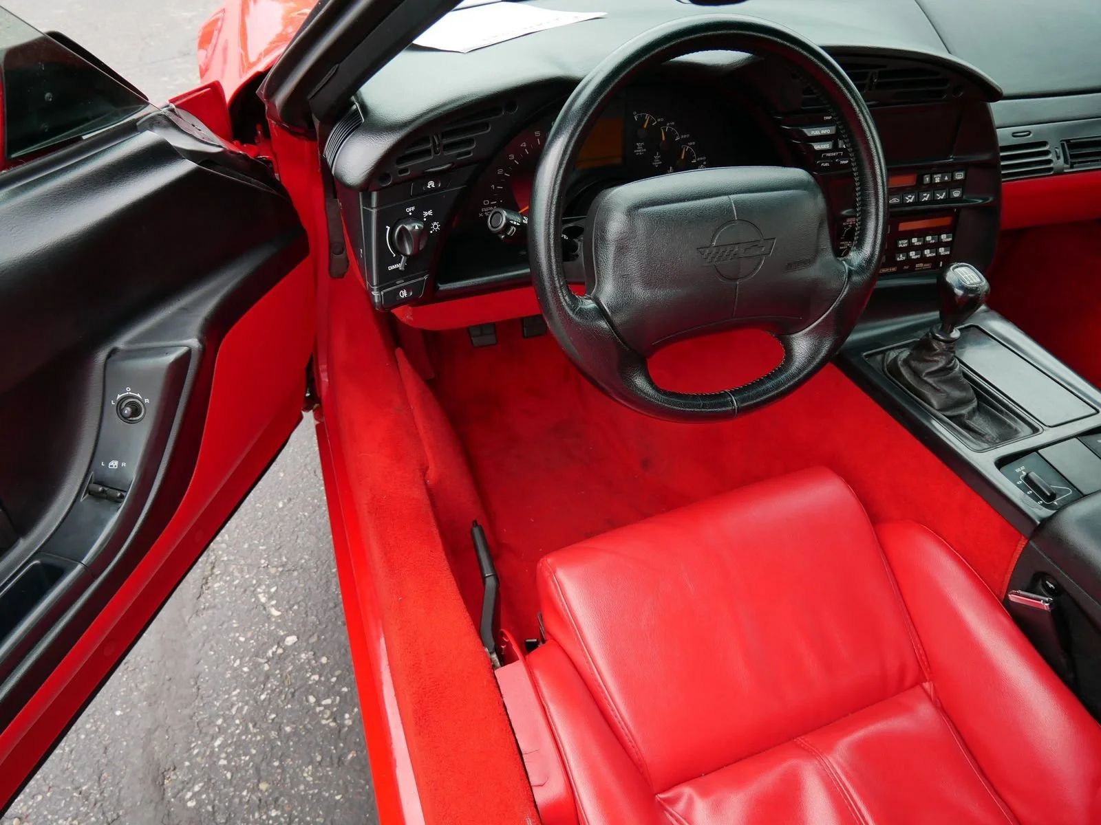 1994 Chevrolet Corvette - Photo 11