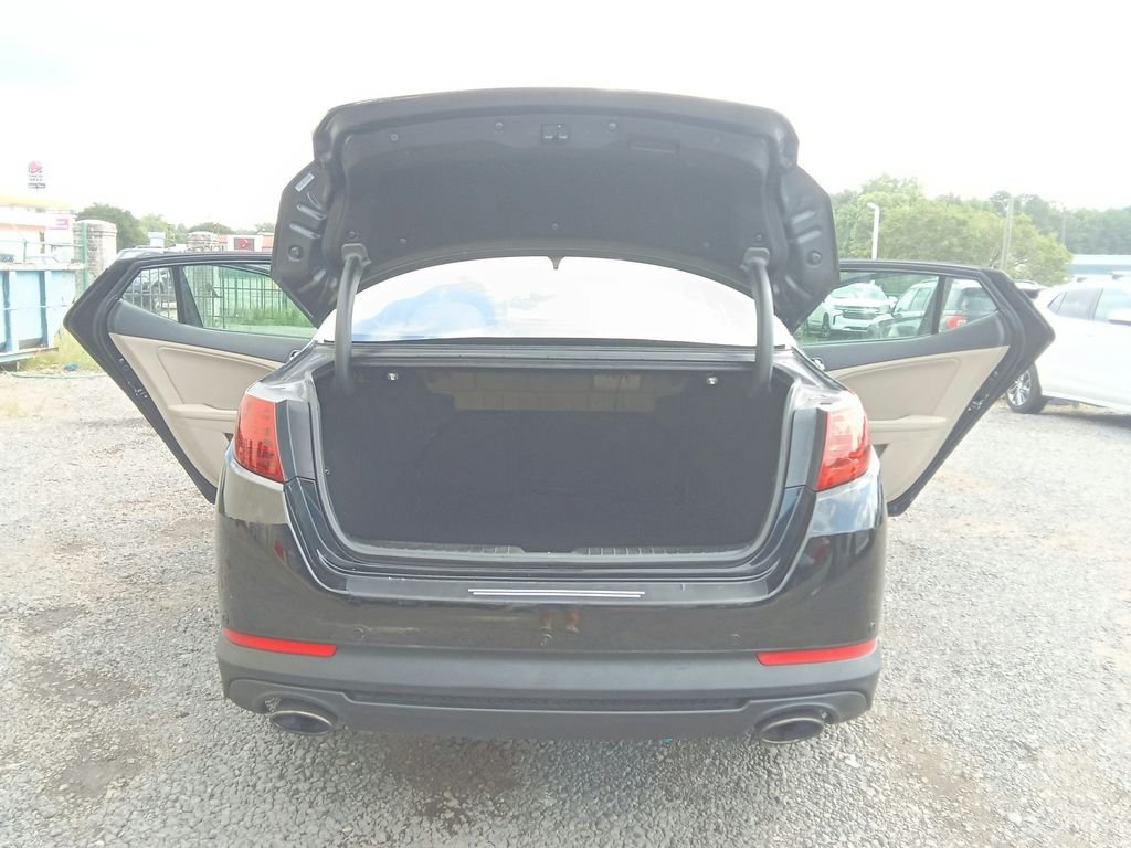 Used 2012 Black Kia EX image 12