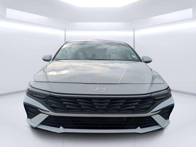 New 2026 White Hyundai Blue image 8
