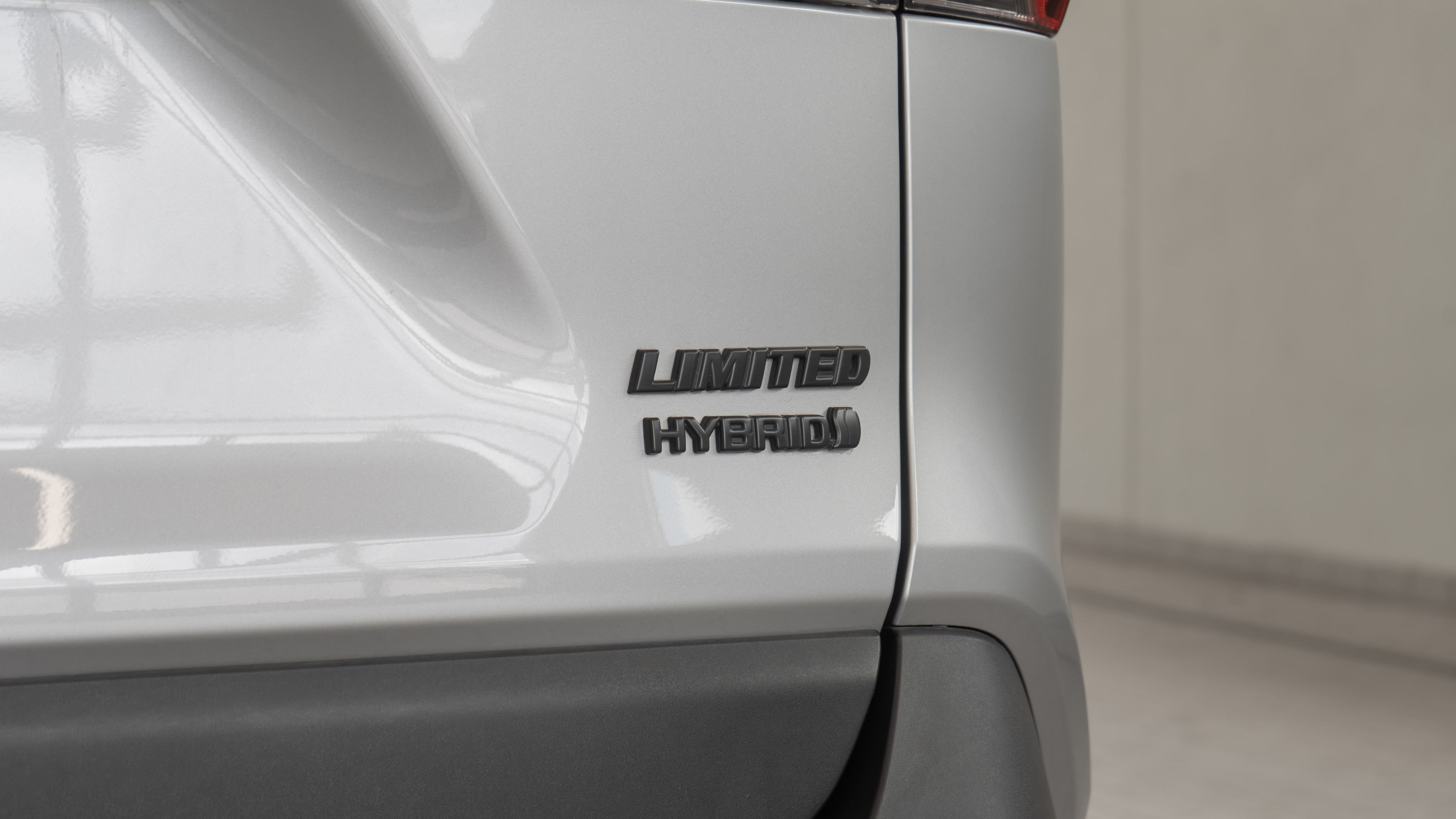 Used 2024 Silver Sky Metallic Toyota Limited image 24