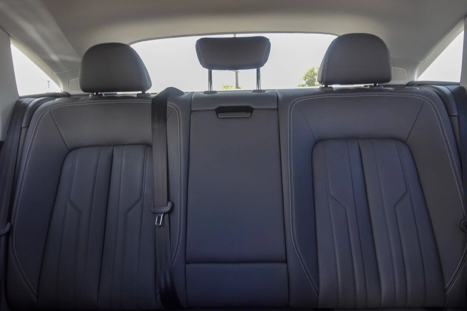 Used 2022 Navarra Blue Metallic Audi S line Premium Plus image 13