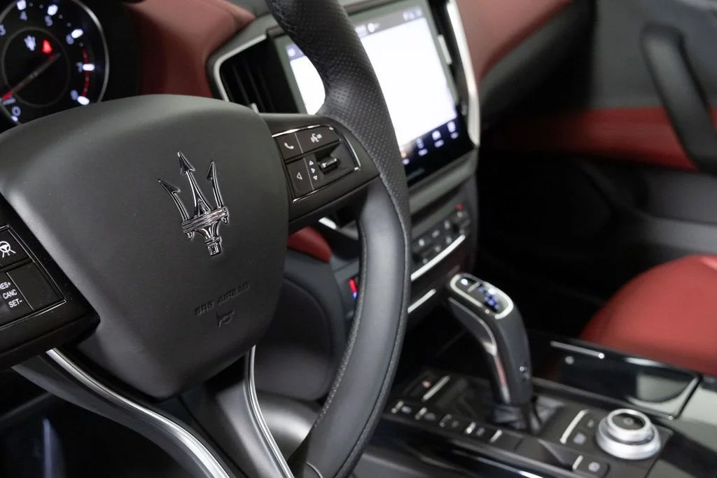Used 2023 White Maserati GT image 20