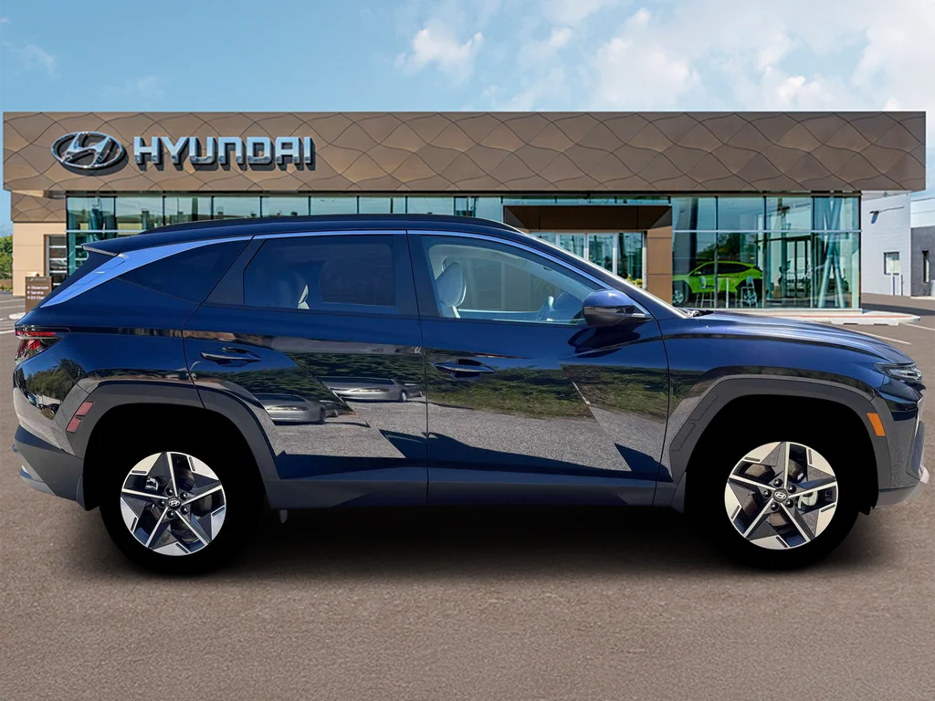 New 2026 Deep Sea Hyundai SEL image 9