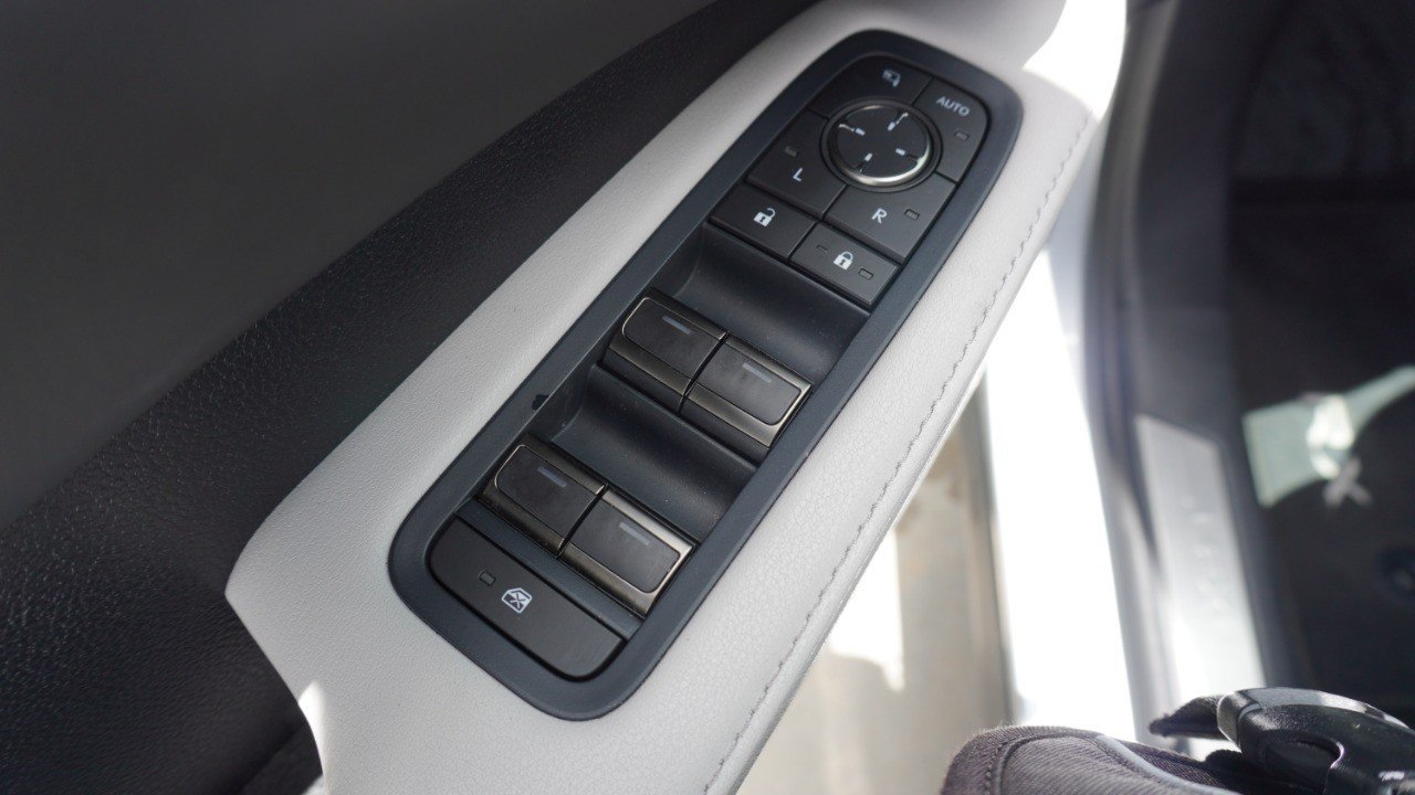Certified Used 2024 Silver Lexus RX 350 Premium image 23