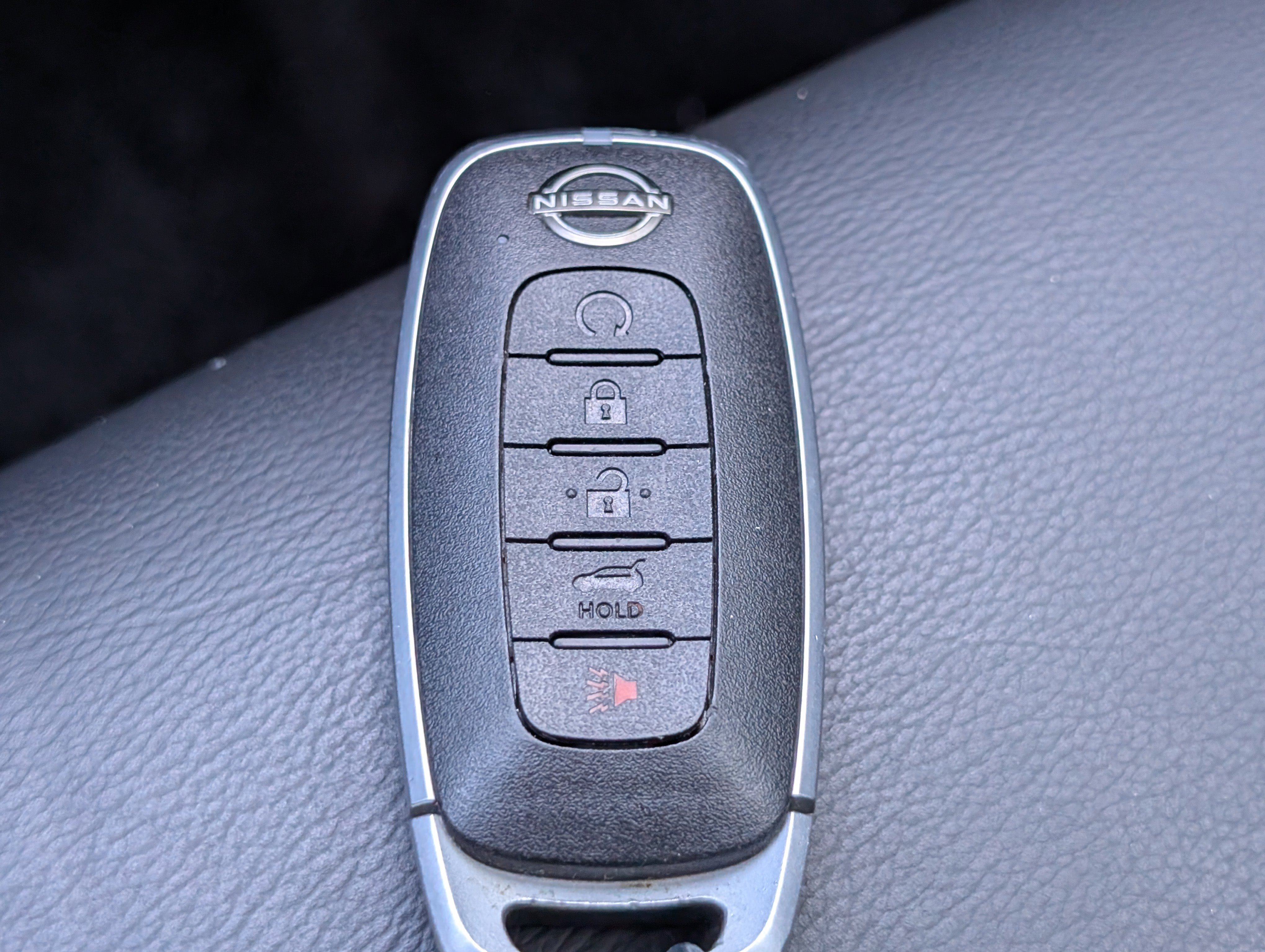Used 2023 Gun Metallic Nissan SL image 33