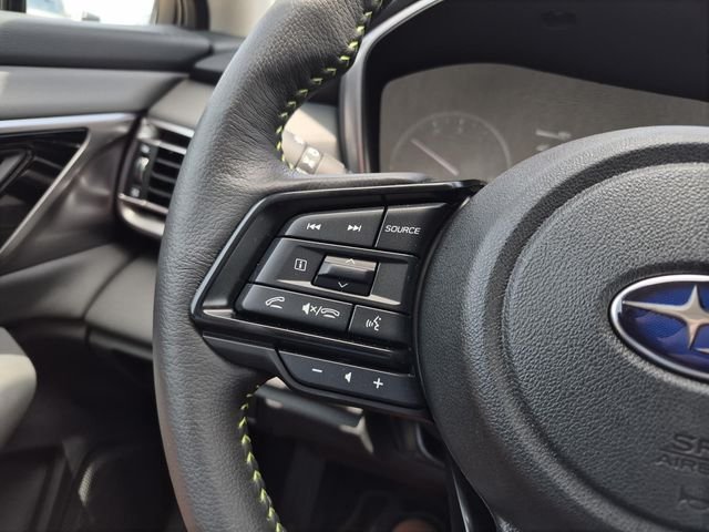 Used 2025 White Subaru Onyx Edition image 32