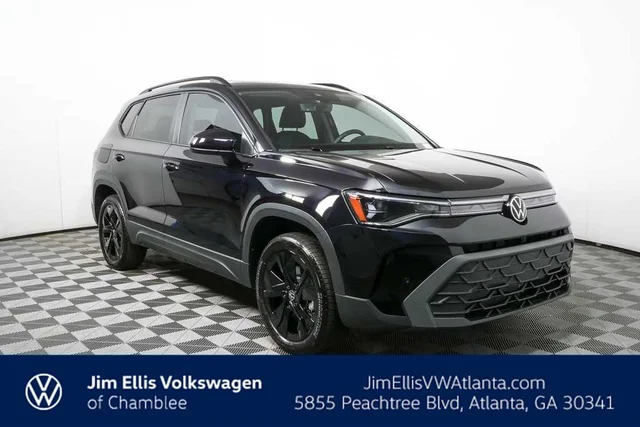 2026 Volkswagen Taos SE Black