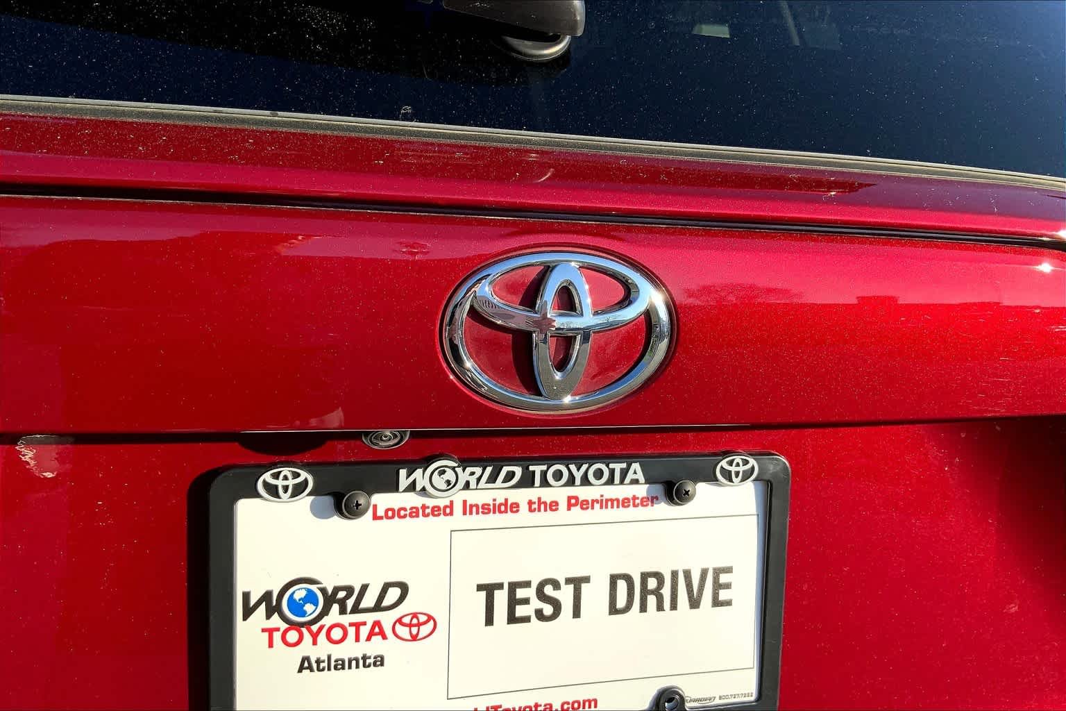 Used 2024 Ruby Flare Pearl Toyota XLE image 29