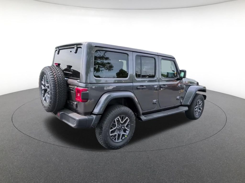 New 2026 Granite Crystal Metallic Clear-Coat Exterior Paint Jeep Sahara image 6