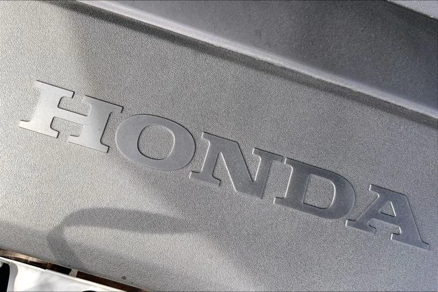Used 2026 Platinum White Pearl Honda Sport image 31