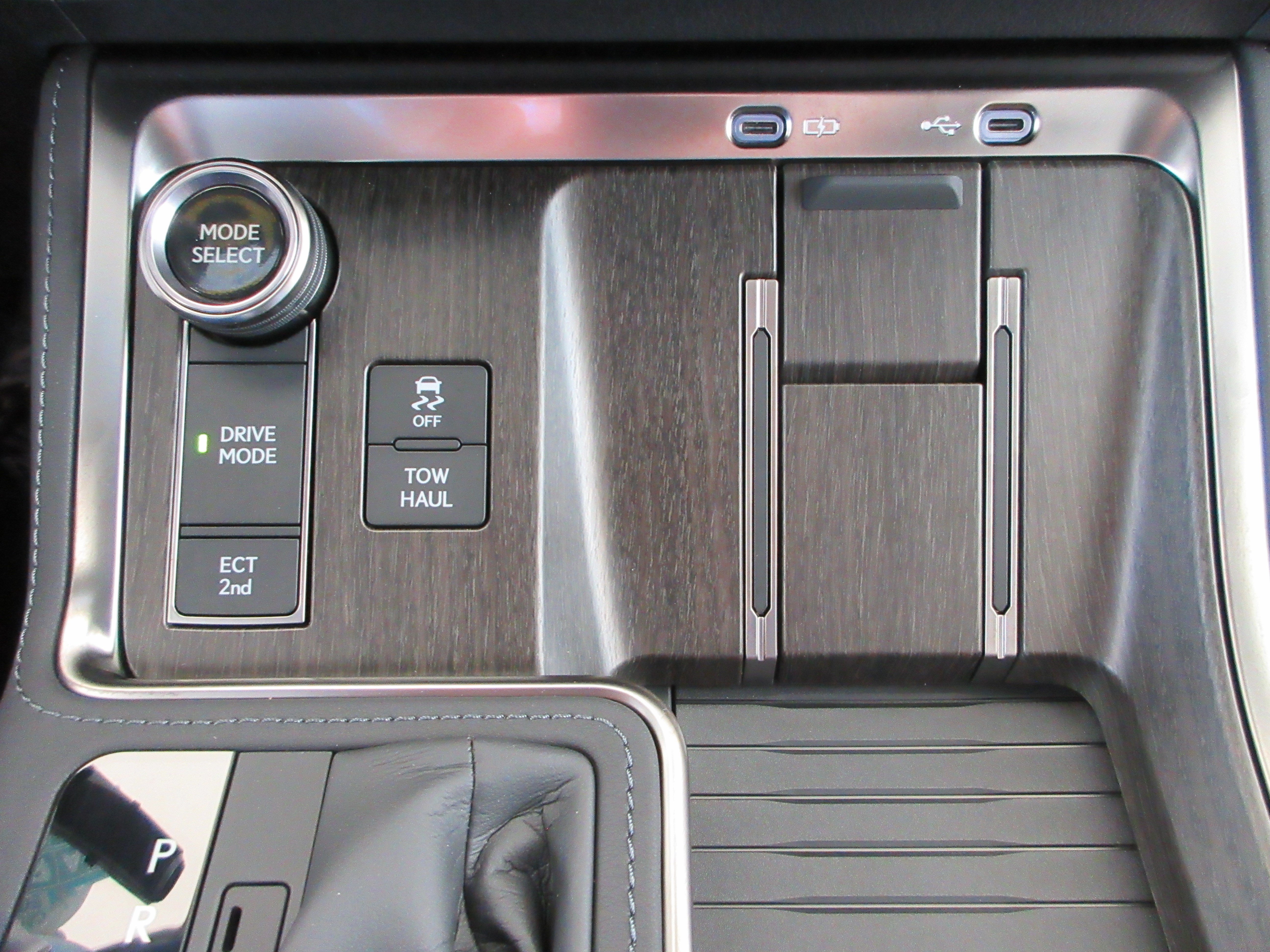 Used 2026 Caviar Lexus 550 Luxury+ image 49