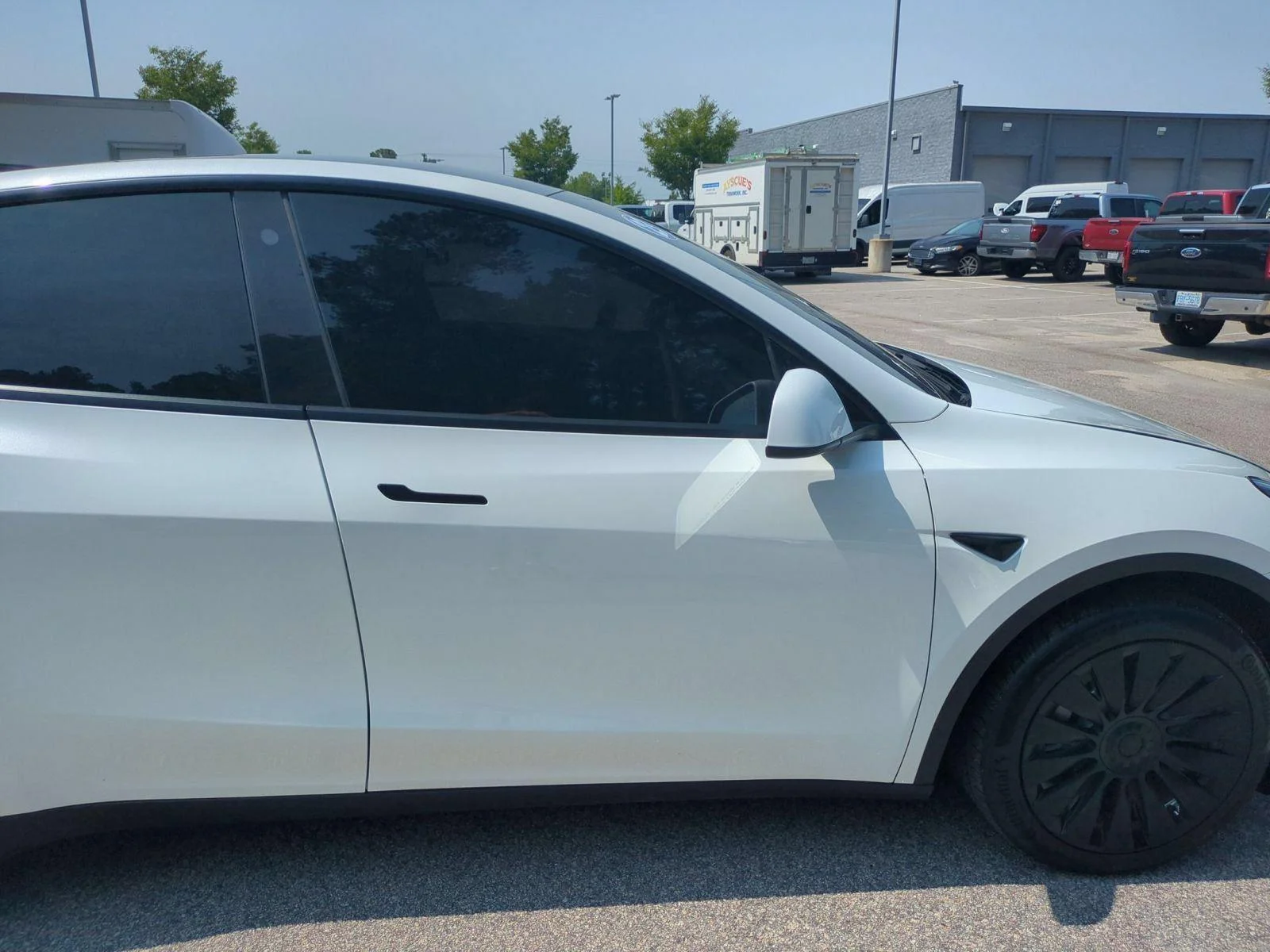 Used 2023 Pearl White Multi-Coat Tesla Long Range image 35