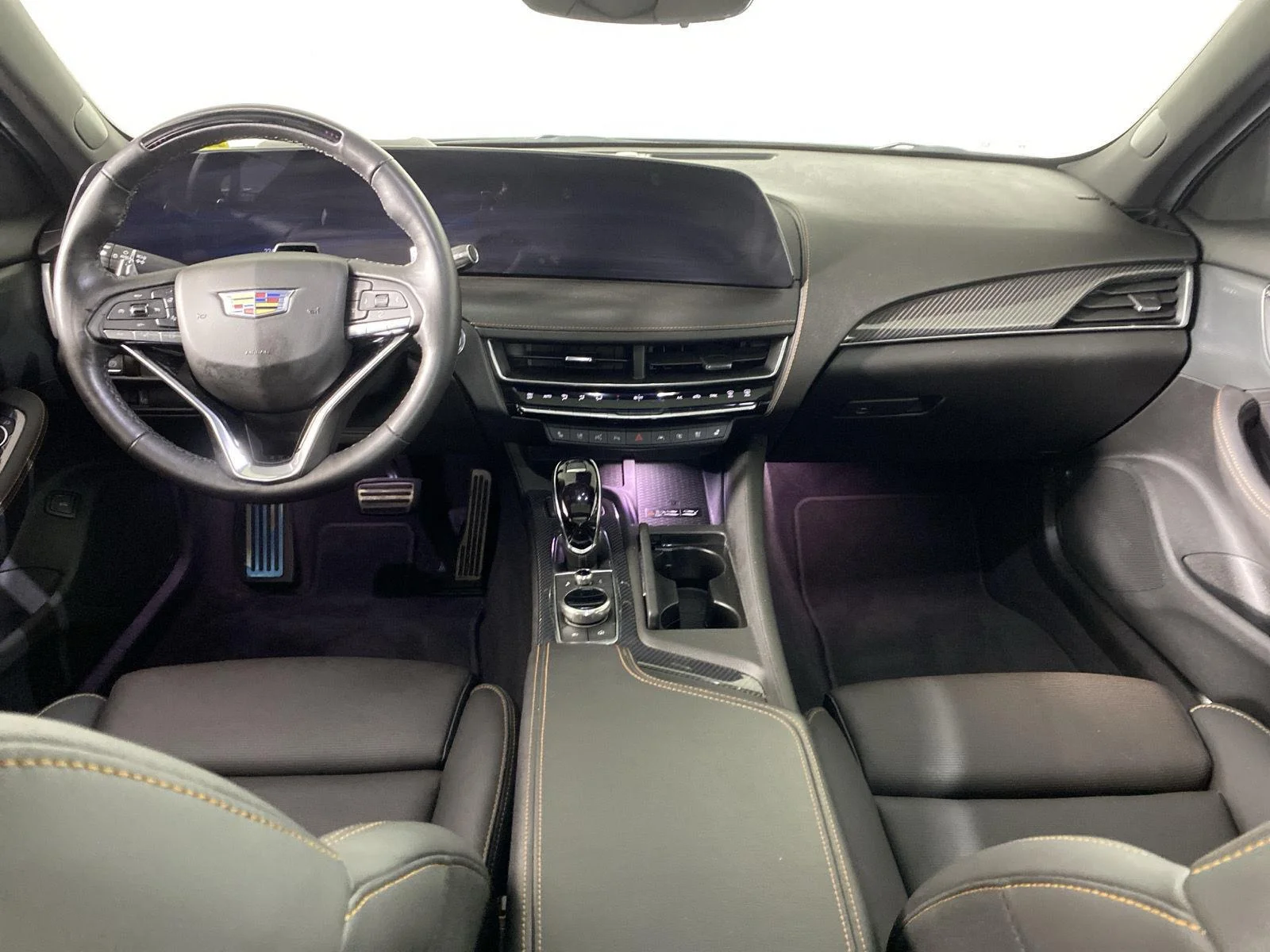 Used 2025 Argent Silver Metallic Cadillac Sport image 2