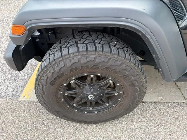 Used 2023 Black Jeep Sport image 4
