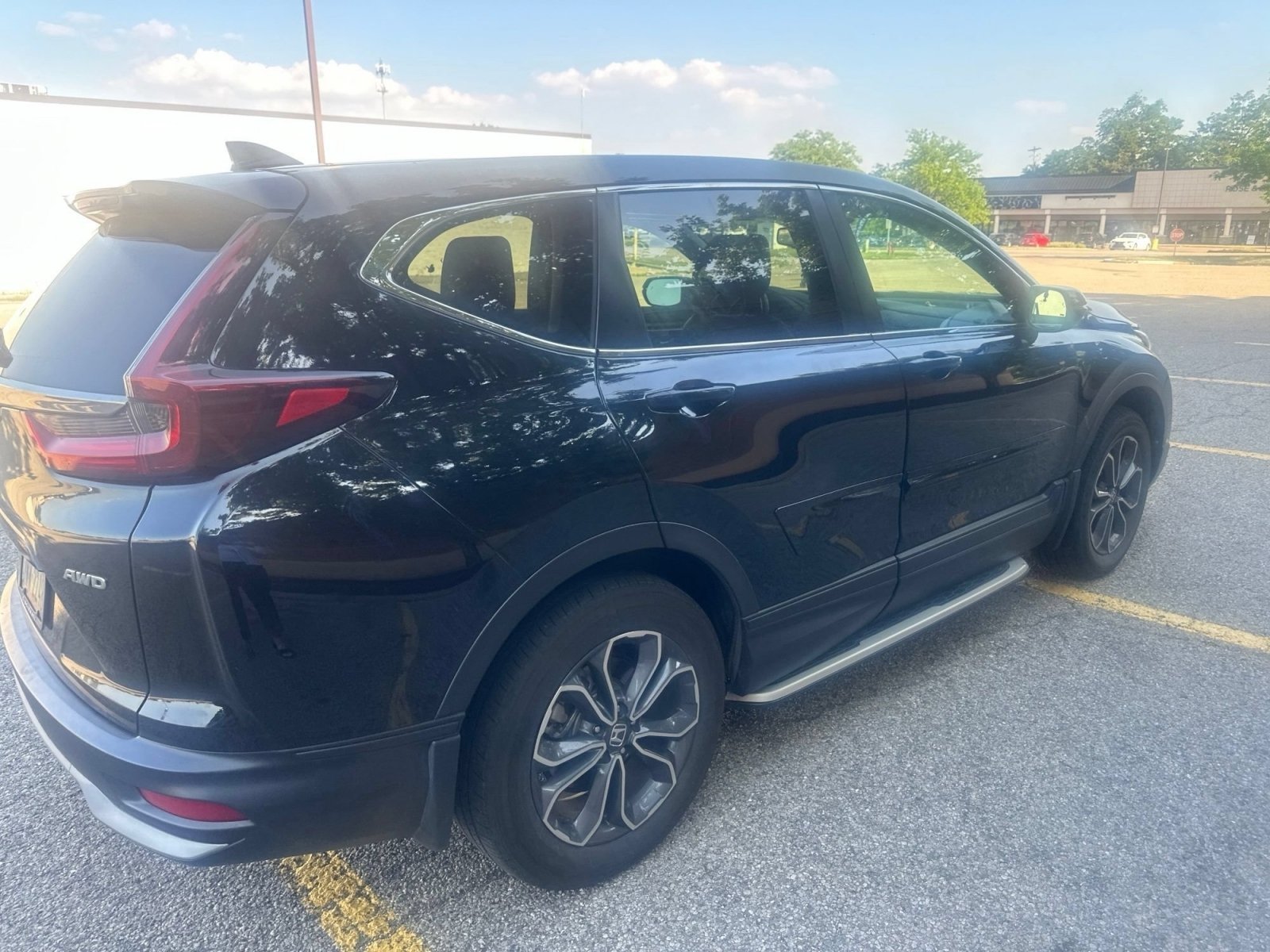 Certified Used 2022 Crystal Black Pearl Honda EX-L image 18