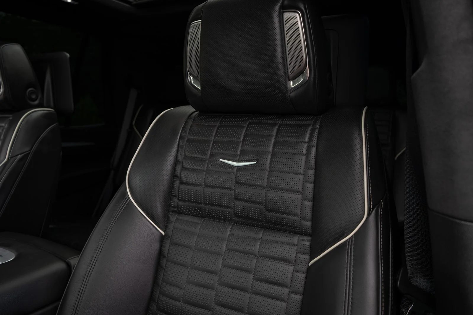 Used 2025 Black Raven Cadillac V-Series image 30