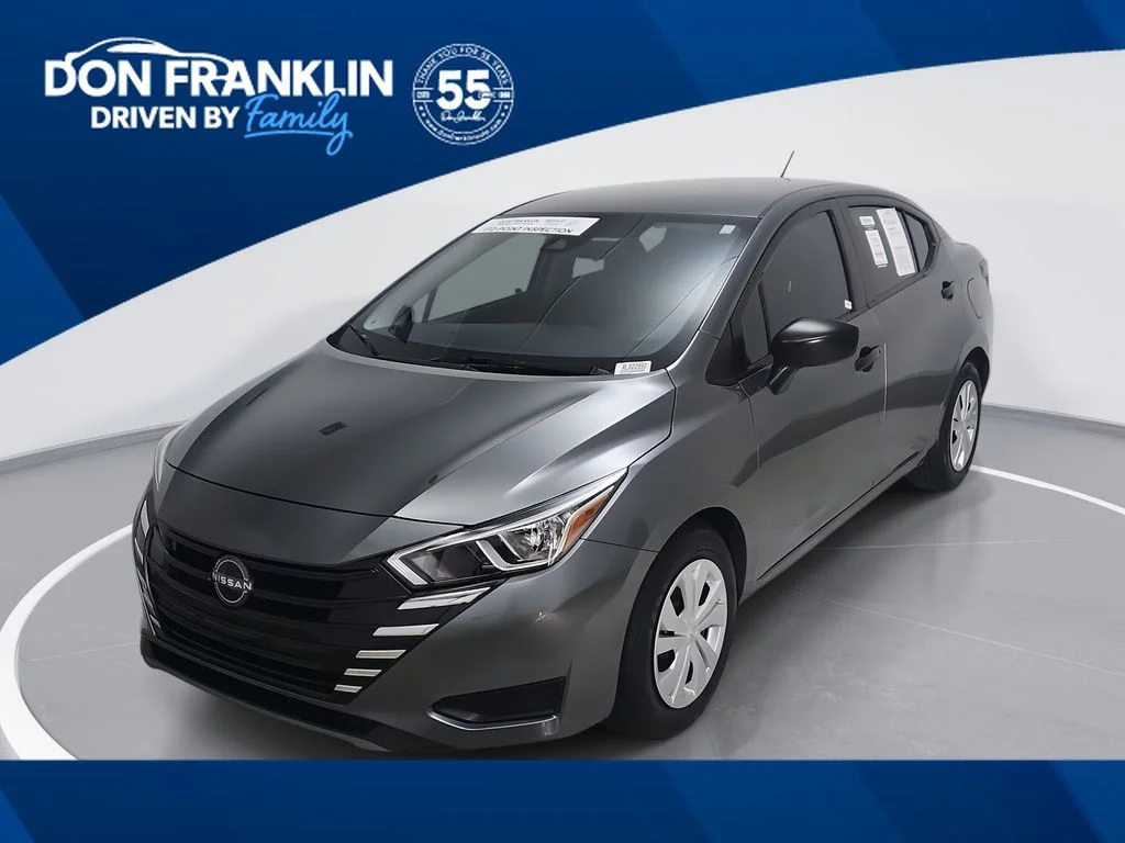 2024 Nissan Versa 1.6 S CVT's photo
