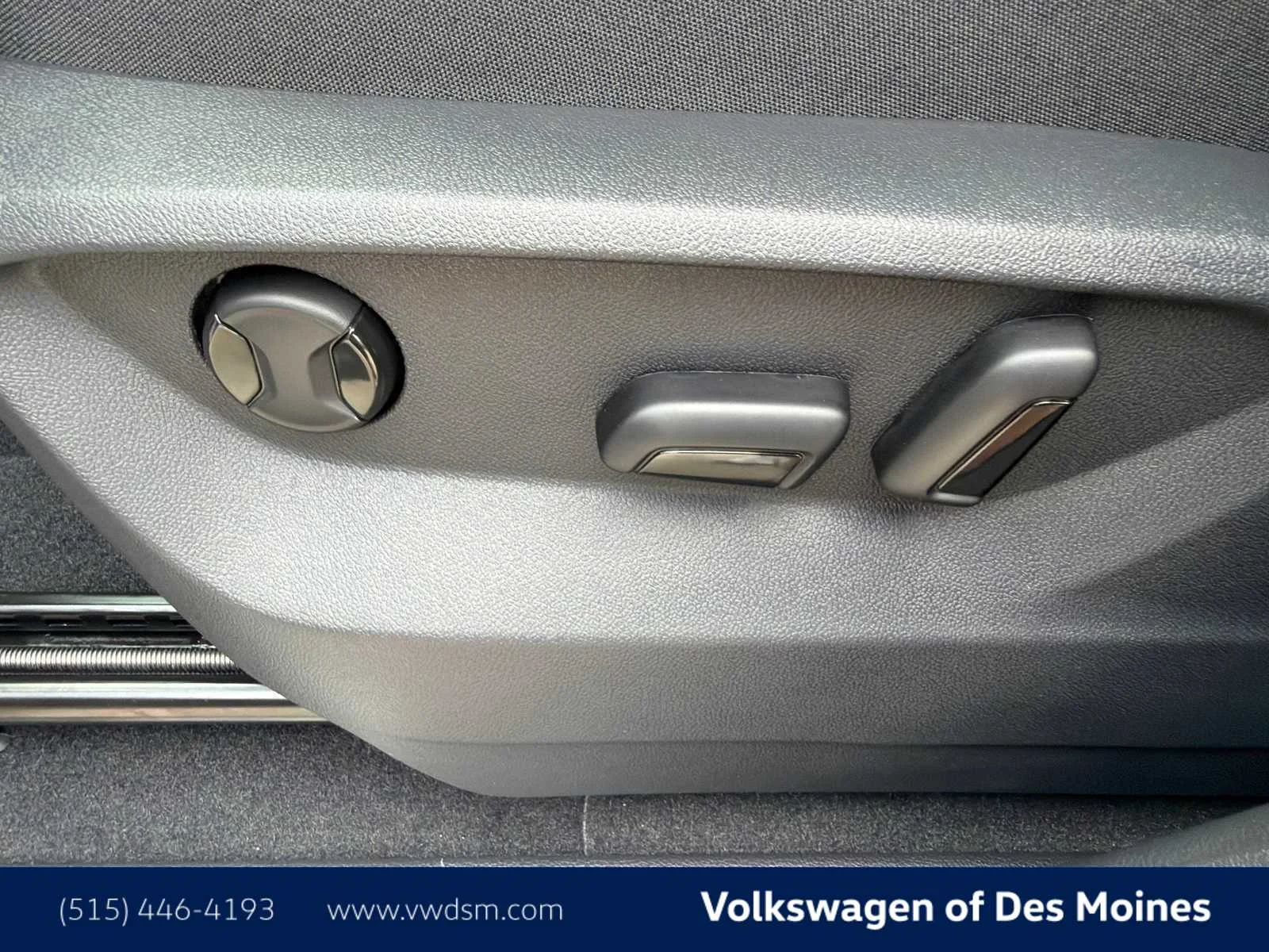 New 2026 Opal White Pearl Volkswagen 2.0T Peak Edition image 25
